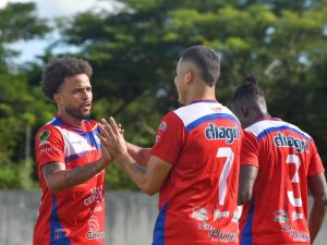 Firpo dominó de principio a fin en su casa y logró una victoria clave ante Fuerte San Francisco, sumando tres puntos vitales en la jornada 17 del Apertura 2025.