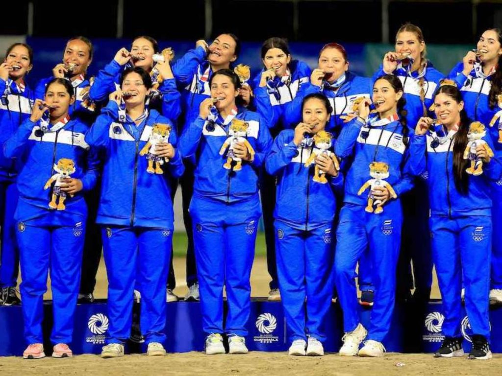 Selección de sóftbol ganó medalla de oro en los Juegos Centroamericanos 2025. Foto INDES