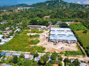 Vista aérea del Complejo Habitacional La Bretaña, en San Martín, donde ya se han construido varias etapas con apoyo del Ministerio de Vivienda. / Foto Freepik.