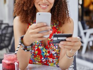 Cómo detectar apps de préstamo falsas y evitar fraudes