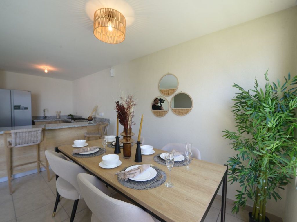 Modelo Lirio: vivienda de 86 m² con distribución eficiente y diseño versátil para quienes buscan comodidad en un espacio compacto.