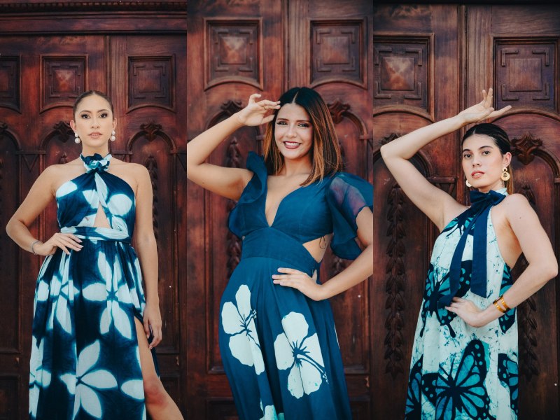 Cada prenda se tiñe a mano usando técnicas ancestrales como shibori o batik, resaltando la riqueza del añil salvadoreño.