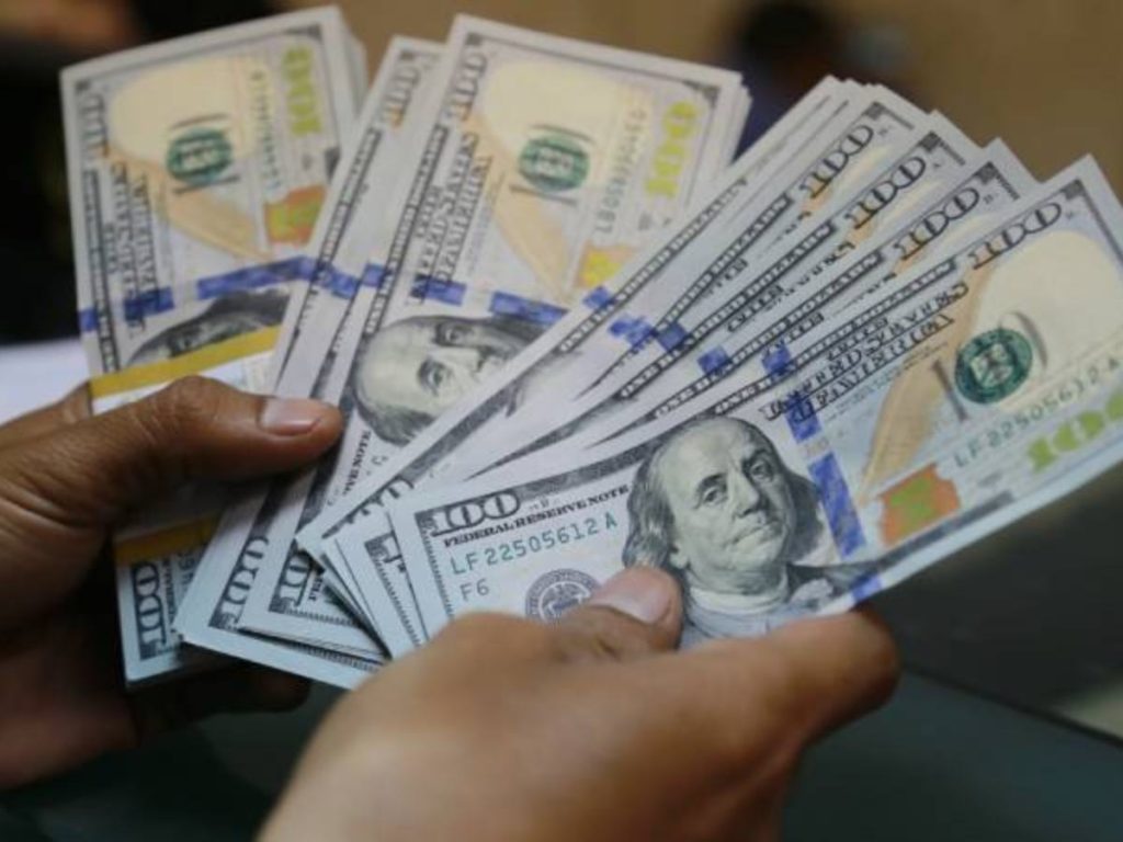 La decisión de Trump de elevar los aranceles a Canadá reaviva la tensión bilateral y pone en pausa las negociaciones comerciales.