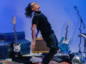 Portada del álbum “Nunca había sentido tanto”, inspirada en el concepto de introspección y sanación. Fotografía/ Mariana Cabrera