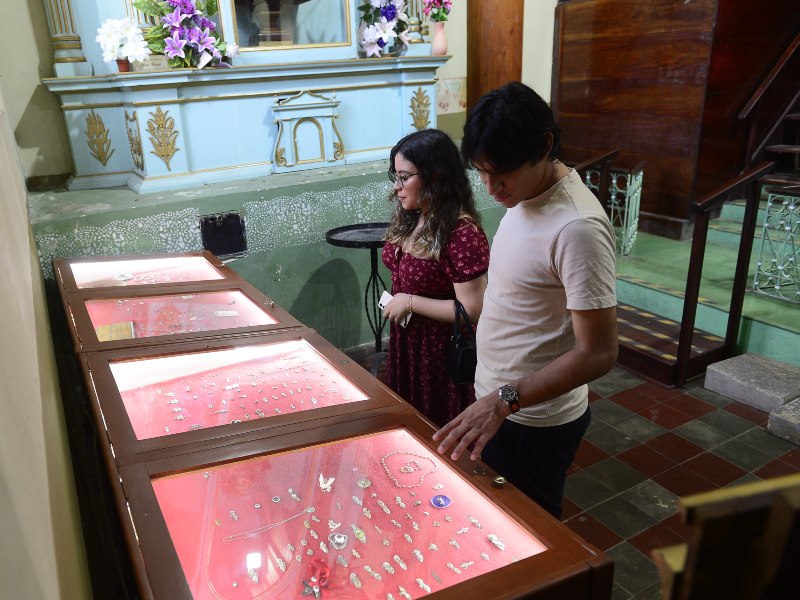 La Parroquia de Santa Lucía, en Suchitoto, resguarda esta tradición única en El Salvador.