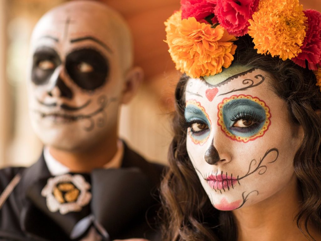 Inspirada en la obra de José Guadalupe Posada, La Catrina se convirtió en emblema de la cultura mexicana y del arte del Día de Muertos. Fotografía/ Shutterstock