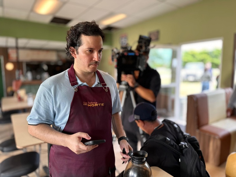 Teda Bertrand actor de la pelicula chupacabra