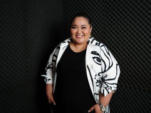 Grace Zelaya, la salvadoreña que canta para sanar almas despechadas