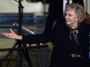 June Lockhart murió a los 100 años. Foto EFE
