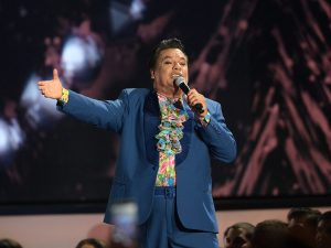 Netflix estrena serie documental sobre Juan Gabriel con material inédito