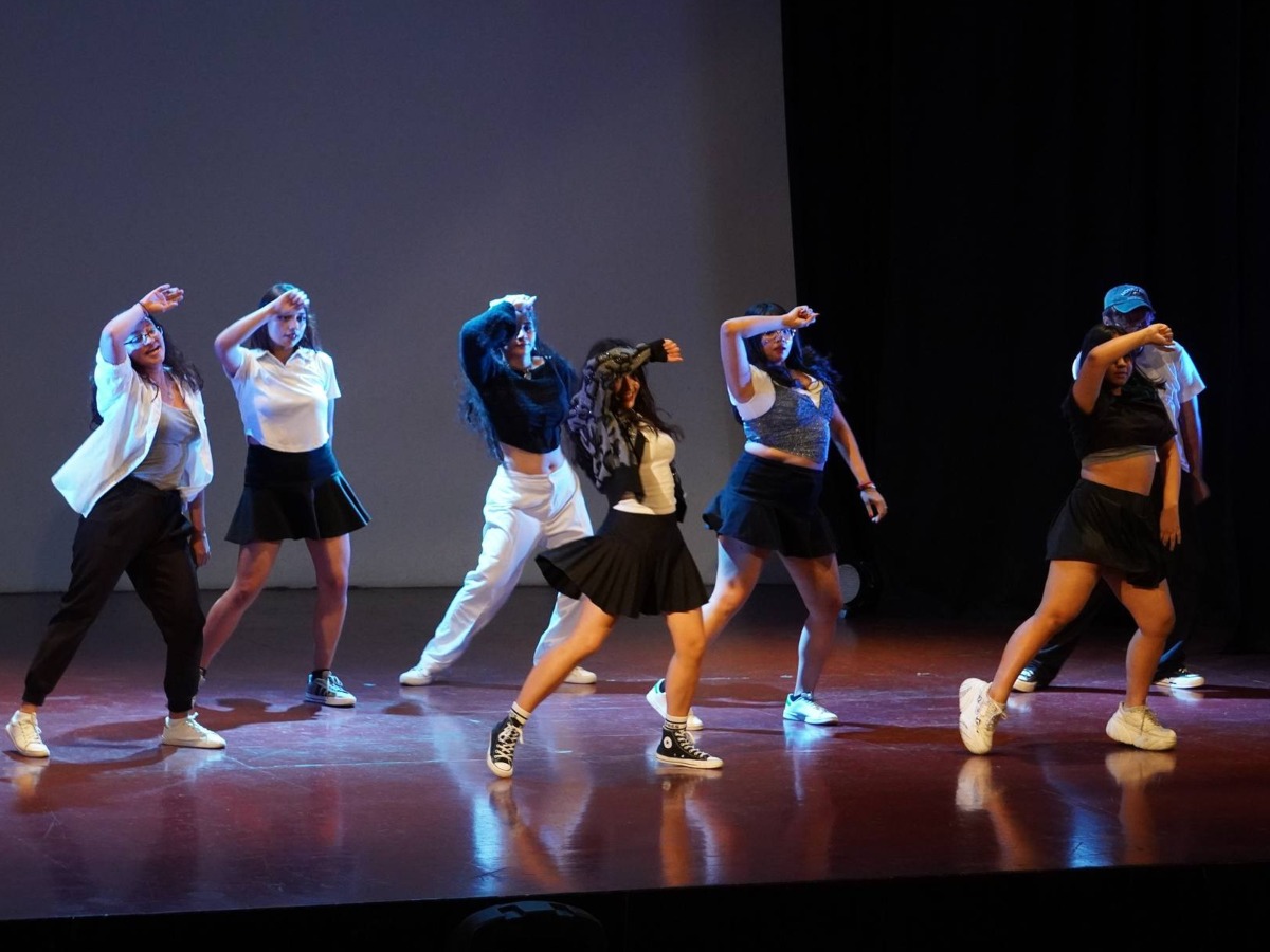 El Auditorio Ignacio Ellacuría se llenará de ritmo y color con la primera edición del K-pop Fandom Festival 2025. Fotografía/ Cortesía CCU-UCA