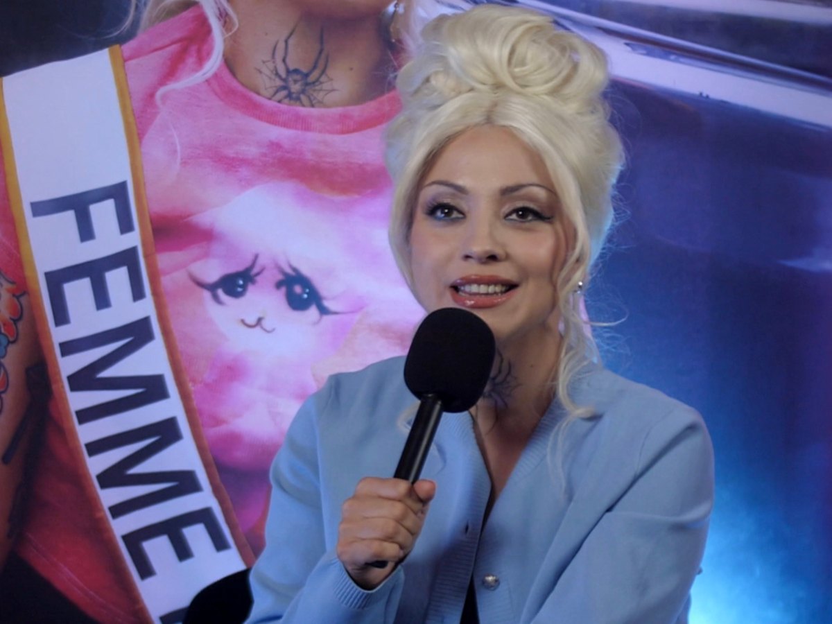 Mon Laferte presentó en Santiago su nuevo disco Femme fatale, una obra que combina jazz, soul y estética de cabaret. /Foto EFE