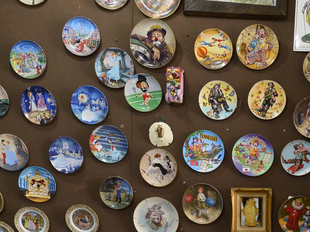 Cada pared del museo es una explosión de color, historia y nostalgia. Fotografía/ elsalvador.com