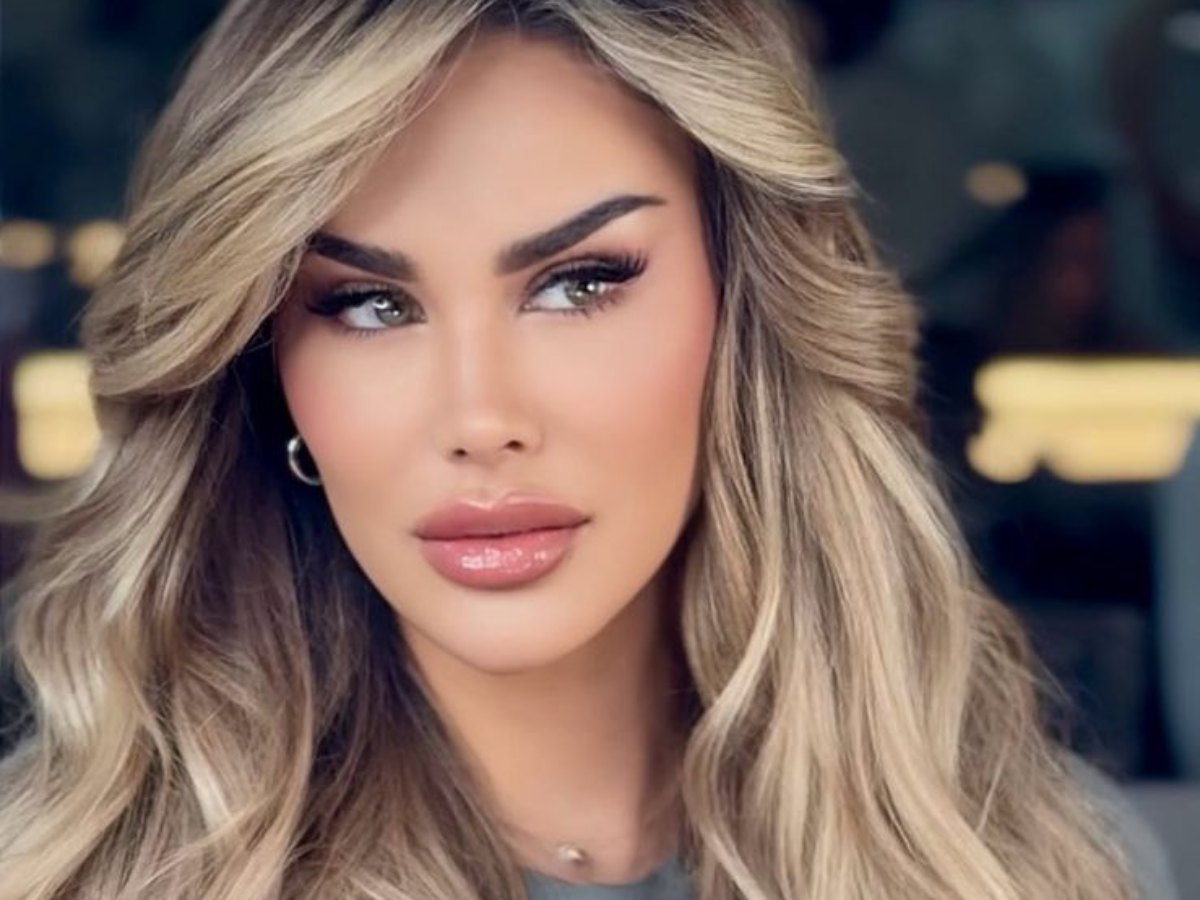 Ninel Conde generó controversia tras someterse en Nueva York a una cirugía para cambiar el color de sus ojos.