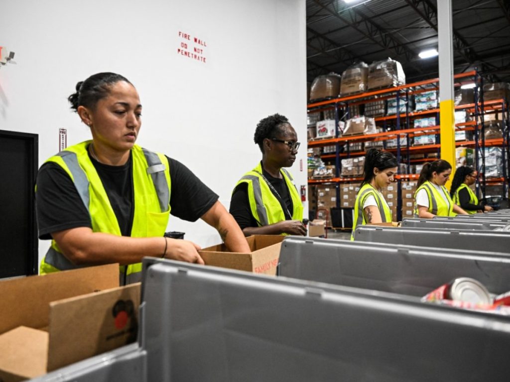 El SNAP es vital para comunidades inmigrantes con ingresos bajos en EE. UU. / Foto AFP.