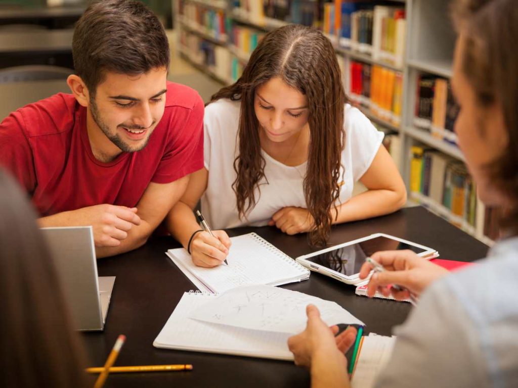 Programa de Becas en el extranjero