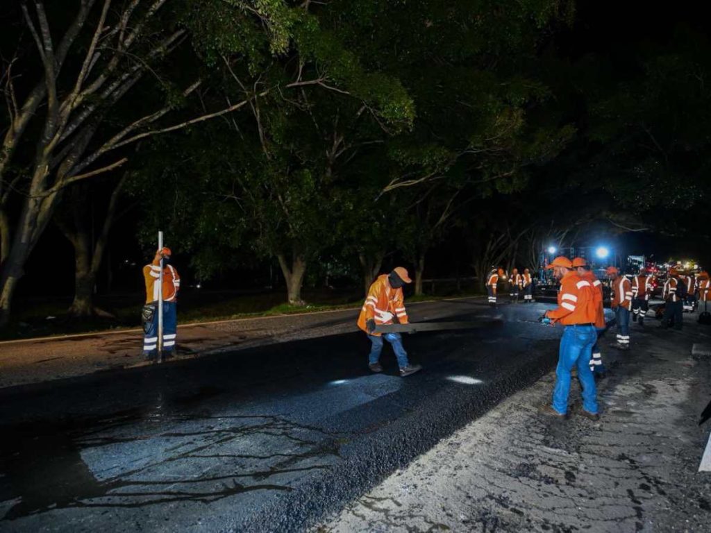 obras en carretera Panamericana, entre San Martín y Cojutepeque