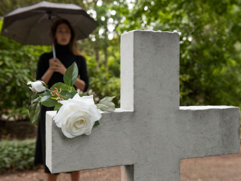 La alcaldía habilitó cajas exprés y pagos digitales para facilitar la exoneración de intereses en tasas municipales.