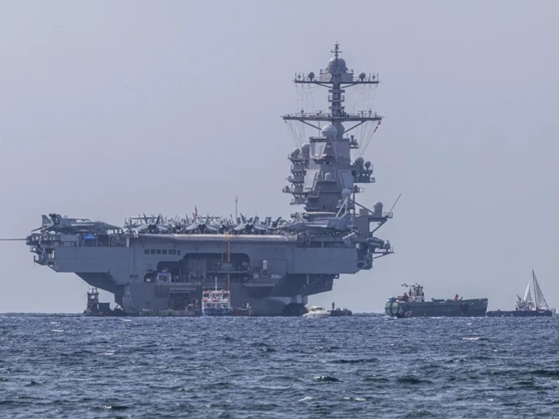 Vista del portaviones de Estados Unidos USS Gerald R. Ford, el 3 de octubre de 2025.