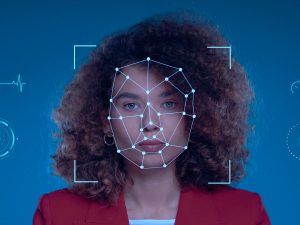 Salvadoreños con residencia permanente en EE. UU. deberán someterse a registro fotográfico al entrar o salir del país.