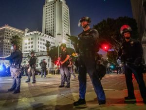 Organizaciones denuncian perfiles raciales y abusos de autoridad por parte del ICE.