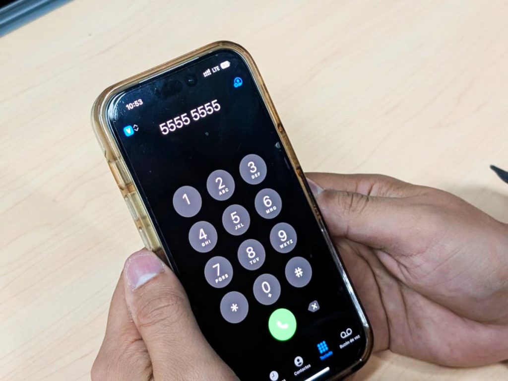 La SIGET autorizó que los números móviles en El Salvador puedan iniciar con el dígito “5” a partir del 29 de octubre.Foto archivo