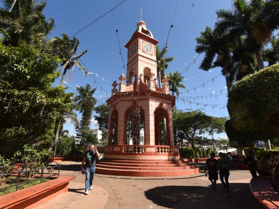 Ahuachapan en la Ruta de las Flores