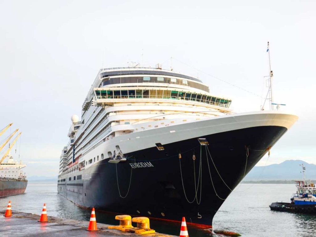 Crucero Eurodam llega a El Salvador