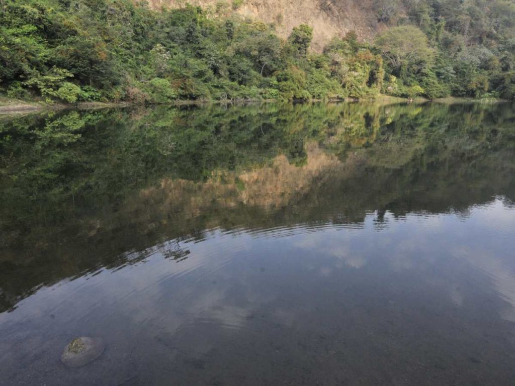 Lagunas que cuentan leyendas en El Salvador