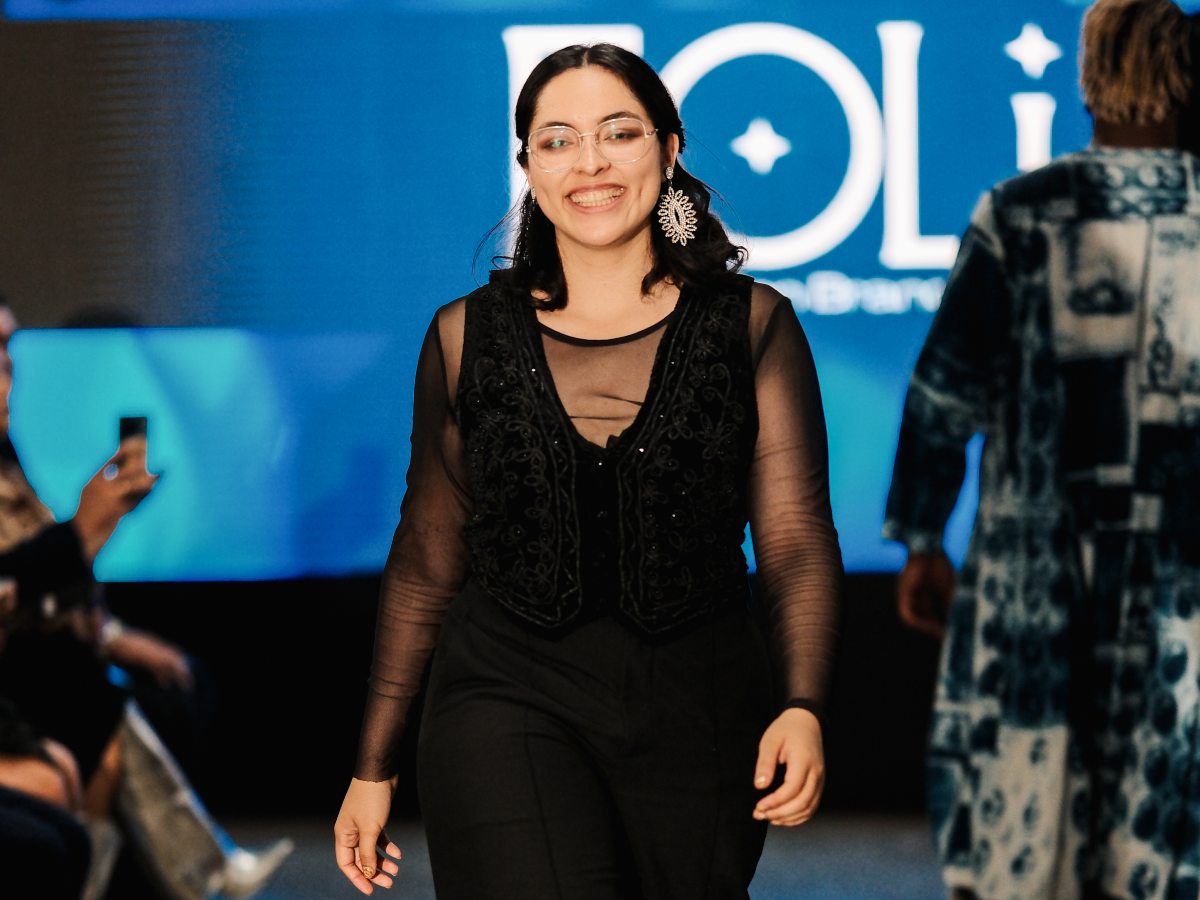 La diseñadora salvadoreña Marcela Salles presentó su colección *Brío Marino* en Nicaragua Diseña 2025, destacando por su creatividad y fuerza femenina.