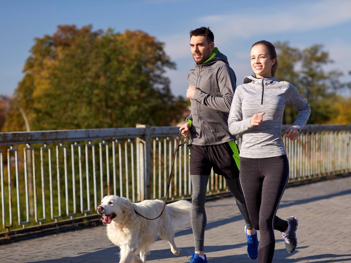 La caminata es pet friendly, perfecta para compartir en familia mientras sumás pasos con propósito.