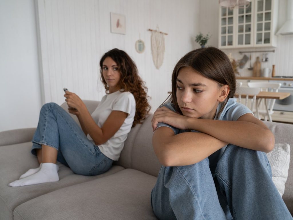 El phubbing también impacta en la infancia: los chicos notan cuando no somos emocionalmente presentes.