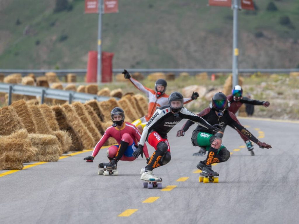 Downhill Skateboarding durante el circuito de Turquía en junio 2025. Foto worlddownhillskateboardingchampionship