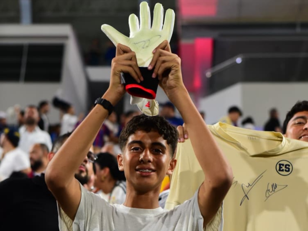 deportes-elsalvador-leyendas-real-madrid-barcelona-2025-10