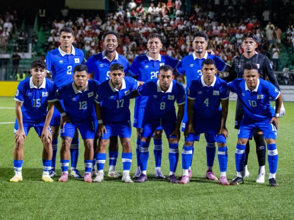 Así salió la Selecta contra Surinam. Foto X Selecta