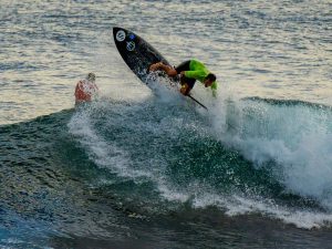 El segundo día del Surf City El Salvador ISA World SUP & Paddleboard Championship 2025 se vivió con intensidad. Foto X Secretaría de Prensa de la Presidencia
