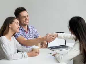 El mercado de seguros en El Salvador mantiene estabilidad, pero requiere innovación para crecer en profundidad y alcance.