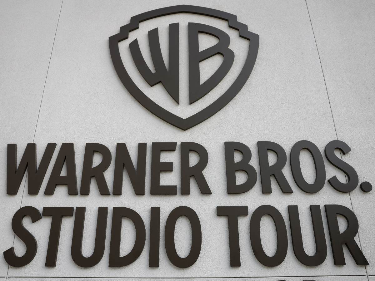 Netflix podría incorporar a su catálogo franquicias icónicas como Harry Potter, Game of Thrones y el Universo DC si concreta la compra de Warner Bros. Discovery.