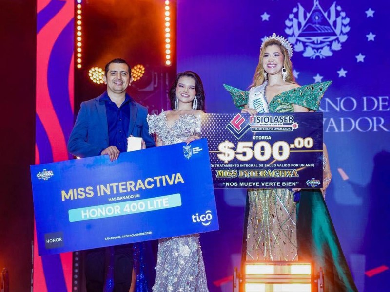 entretenimiento-escena-carnaval-reina-08