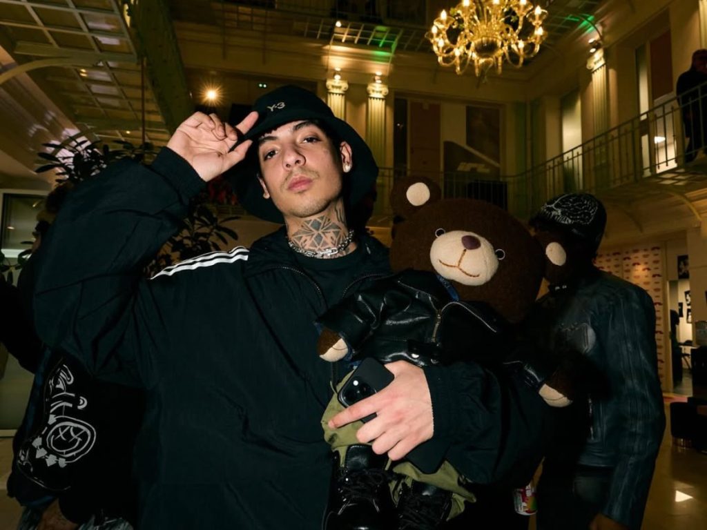 Con un estilo que mezcla tradición y calle, Natanael Cano ha redefinido el género y marcado tendencia entre las nuevas generaciones. Fotografía/ Instagram Natanael Cano