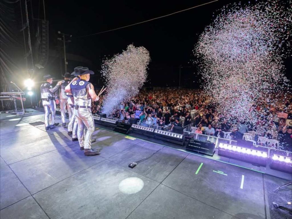 Bronco concierto en El Salvador