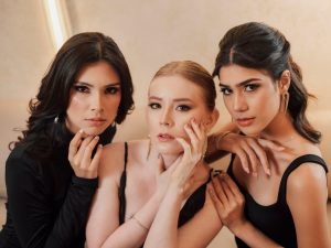 El maquillaje ideal para tu graduación resalta tu belleza natural, se adapta al momento del día y te acompaña con estilo durante toda la celebración.