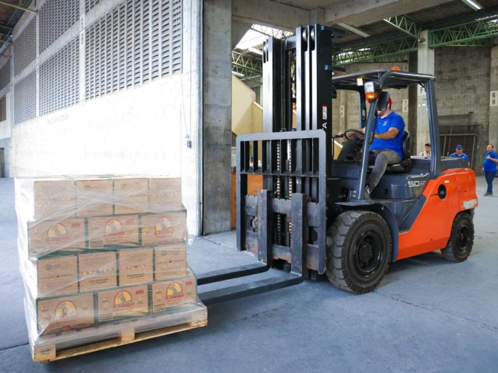 Ayuda humanitaria El Salvador-Jamaica