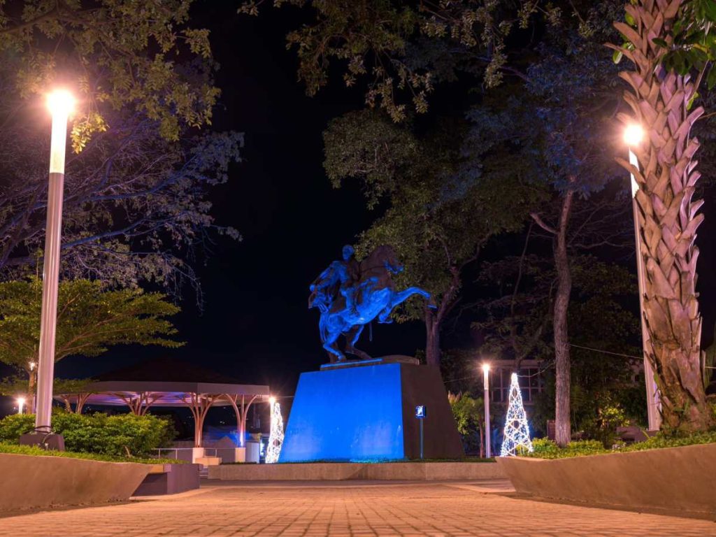 Plaza Simón Bolívar