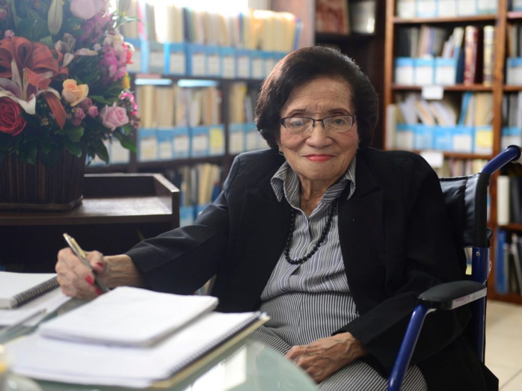 A los 103 años, María Isabel Rodríguez sigue siendo ejemplo de ciencia y servicio público