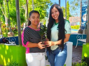 Familias, jóvenes y adultos mayores se sumaron a la jornada verde del MOPT y FOVIAL.