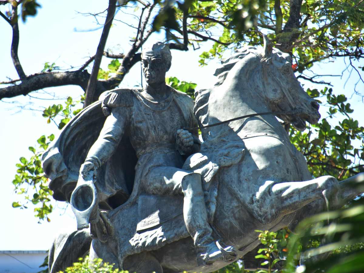 noticias-plaza-simon-bolivar (10)