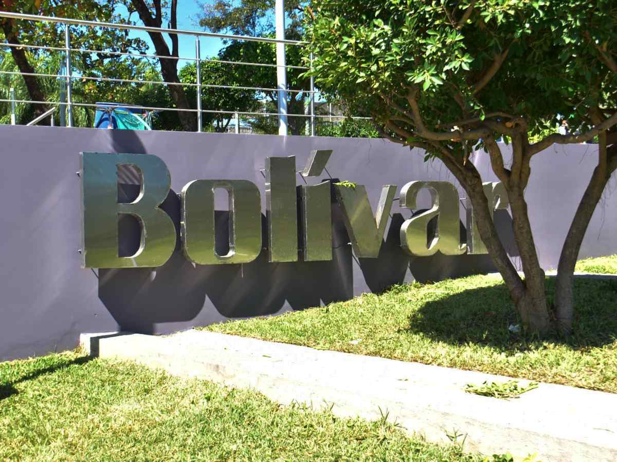 noticias-plaza-simon-bolivar (5)