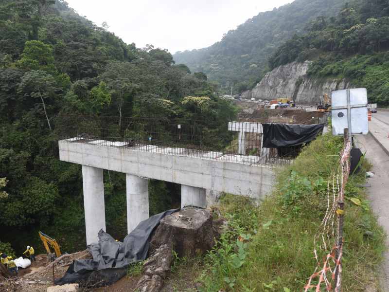 Fotografía a la altura de la zona de Los Chorros donde se están desarrollando los trabajos. Imagen/ elsalvador.com