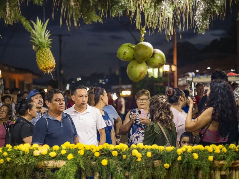 Más de 12,000 personas participaron en la celebración, dinamizando el comercio local y fortaleciendo el turismo en Sonsonate Norte.